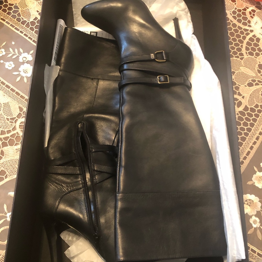 Ralph Lauren black boots size 7